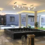 So Sweet Stay -Altawun 3Br Apartment - With Balcony Garden View - الاقامة الجميلة - شقة فندقية فاخرة - بلكونه مطله ع الحديقه